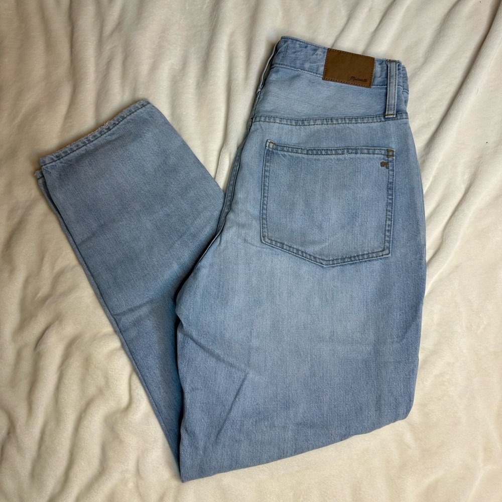 Madewell Jeans
The Curvy Perfect Vintage Jean size 30
Only worn once